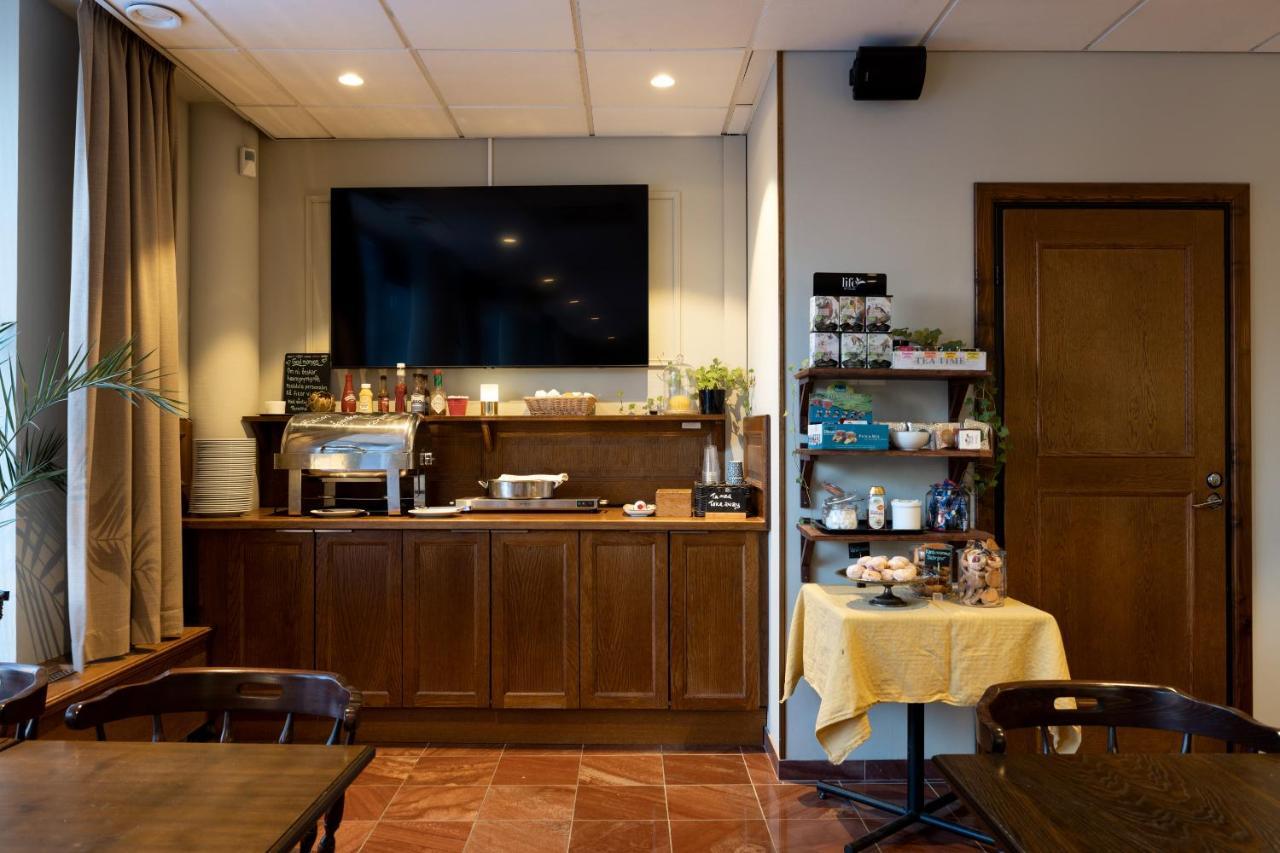 Hotel Bishops Arms Mora Εξωτερικό φωτογραφία