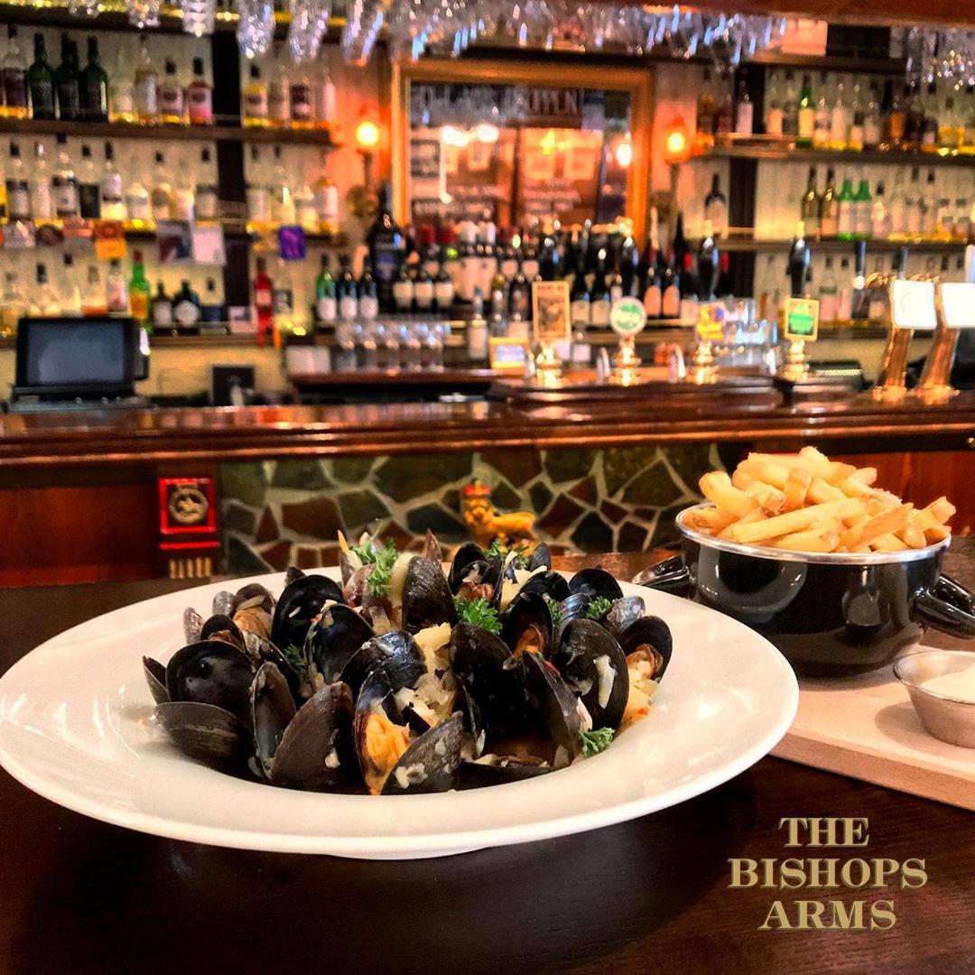 Hotel Bishops Arms Mora Εξωτερικό φωτογραφία