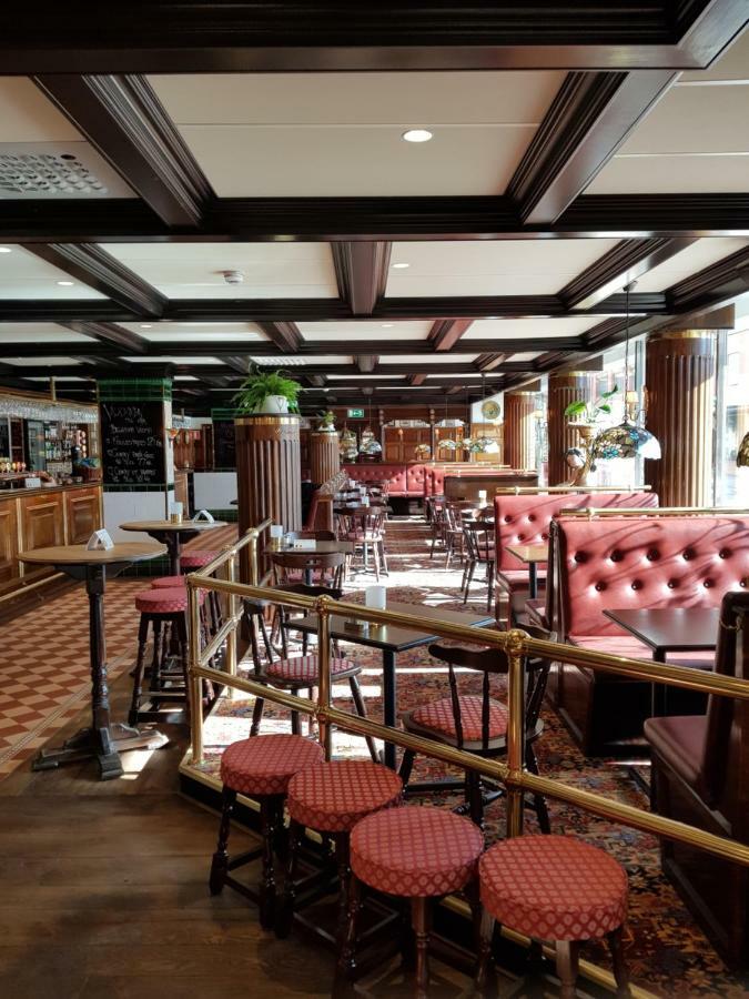 Hotel Bishops Arms Mora Εξωτερικό φωτογραφία